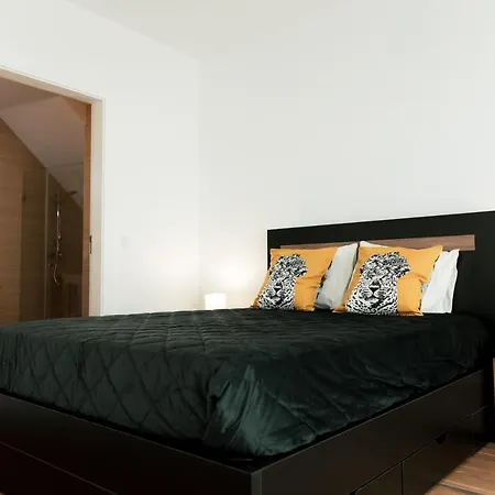 Gold I Apartamento Ferrel (Leiria)